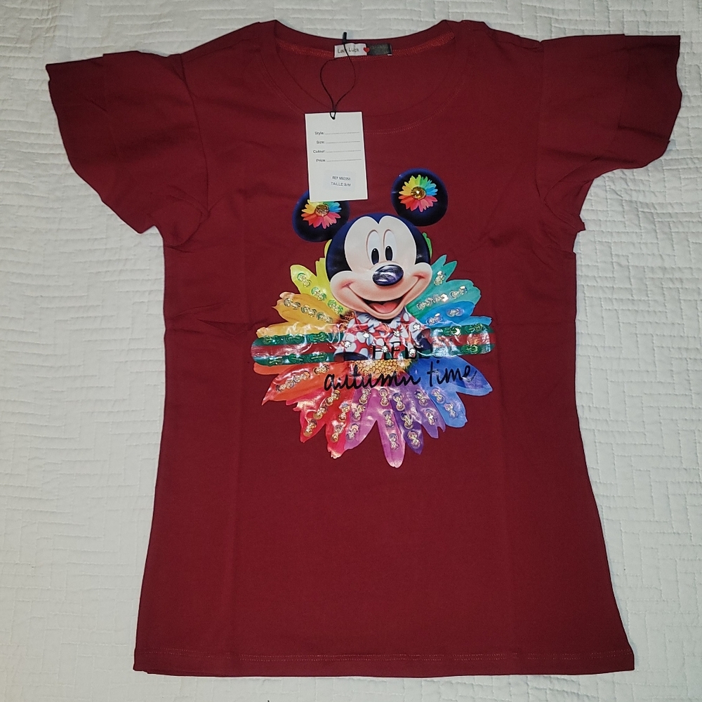 Disney's Minnie Mouse Burgundy Woman T-shirt